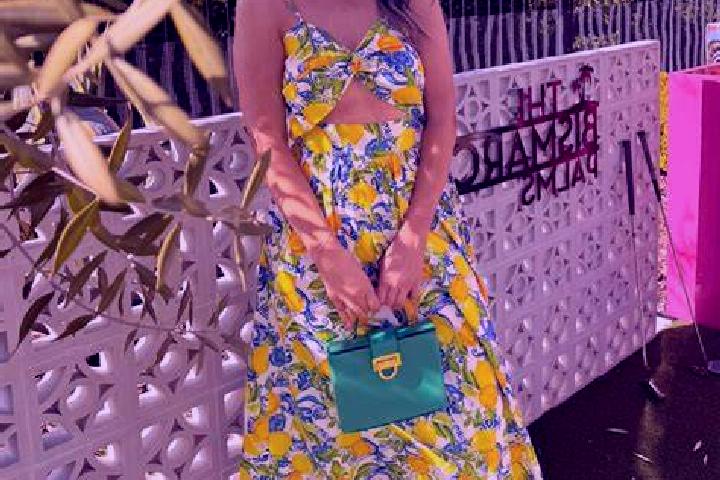 Escorts Sigayevo, Russia — Local Companions