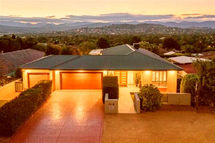 Escorts Xinggongxia, China — Local Companions