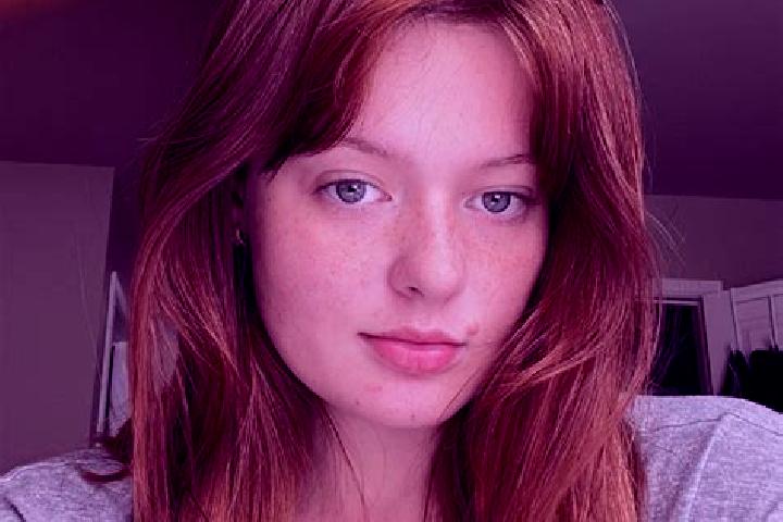 Eva, 23, a blonde grey-eyed latina companion based in Little Lever. Offering Prostate Massage, OWO. Available for incall and outcall, overnight bookings avai...