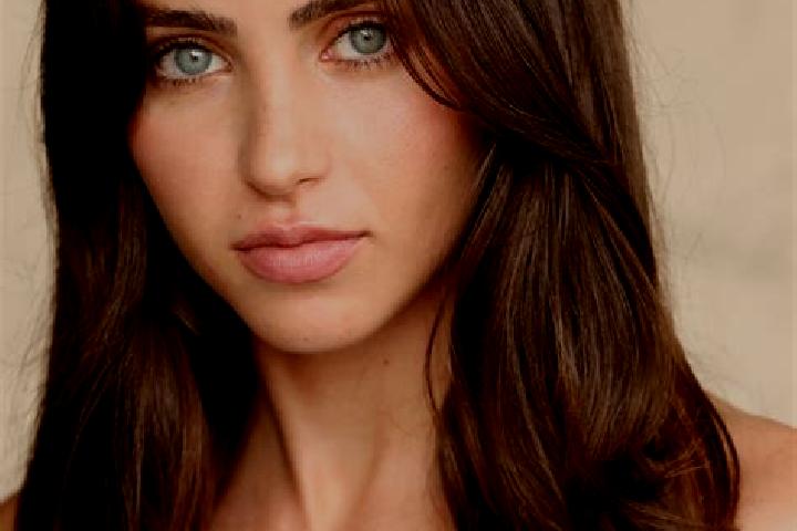 Eva, 34, a dark blonde brown-eyed mixed companion based in Las Anonas. Offering BDSM, A-Level, Erotic Massage. Available for incall and outcall, day and even...