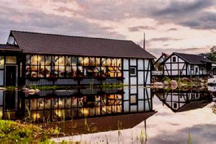 Evelyn, 20 — Escort in Chirk, United Kingdom