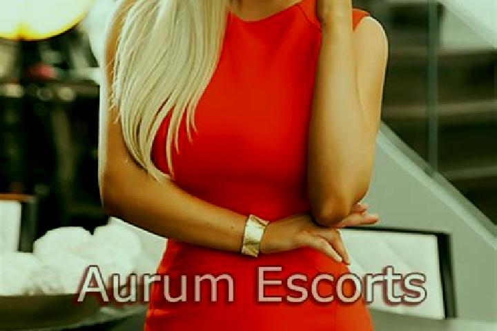 Evelyn, 32, a chestnut brown-eyed latina companion based in Gobroko. Offering GFE, Girlfriend Experience, 69, BDSM. Available for incall and outcall, day and...