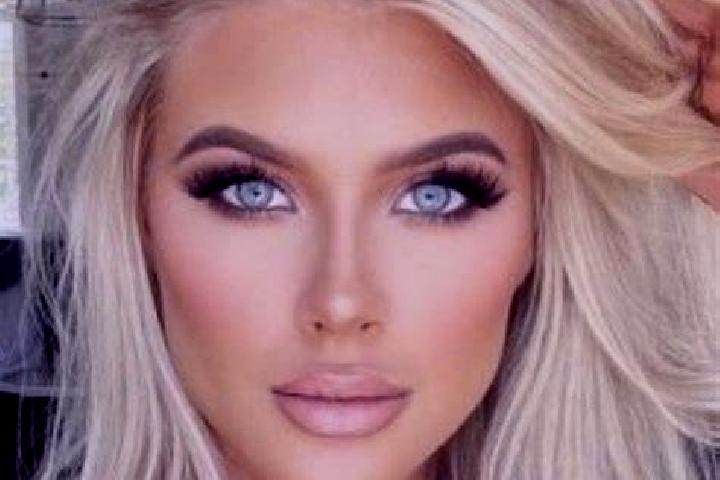 Evelyn, 34, a red hazel-eyed caribbean companion based in Bienfait. Offering Duos, Girlfriend Experience, Fetish. Available for incall and outcall, day and e...