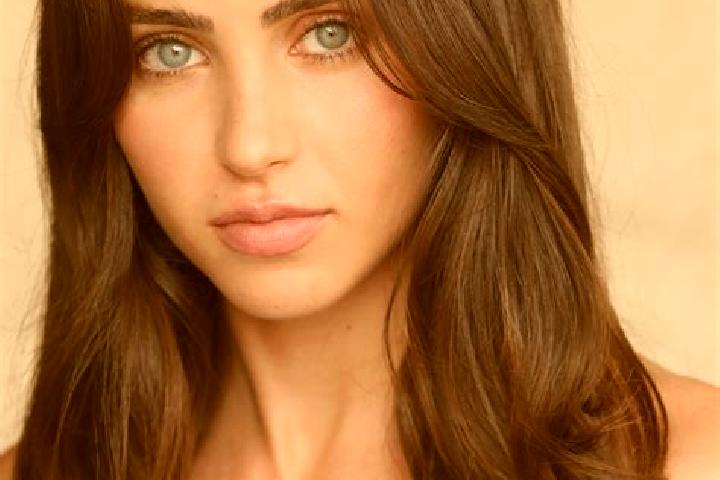 Grace, 28 — Escort in Vollezele, Belgium