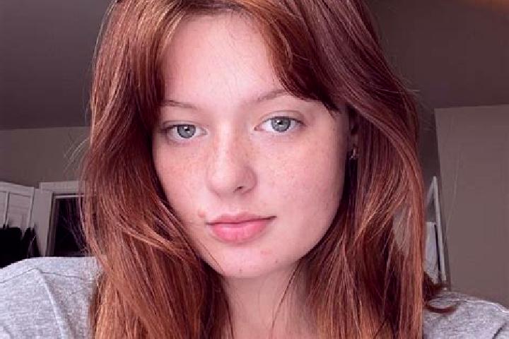 Hannah, 22, a blonde amber-eyed indian companion based in Puerto Barrios. Offering Fetish, Striptease. Available for incall and outcall, overnight bookings a...