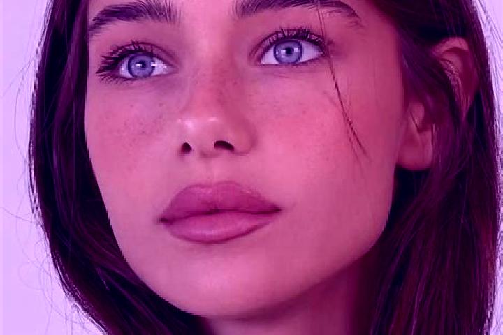 Hannah, 23, a auburn hazel-eyed caucasian companion based in Dalachow. Offering Massage, Girlfriend Experience, Couples, Dinner Date. Available for incall an...