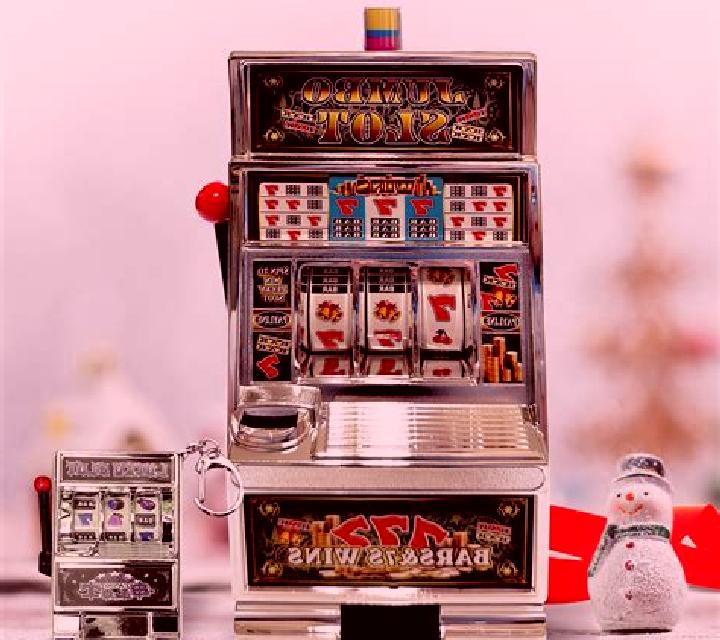 Hannah, 30, a auburn grey-eyed middle eastern companion based in Sibirtsevo. Offering Dinner Date, Striptease, GFE, Deep French Kissing, OWO. Available for i...