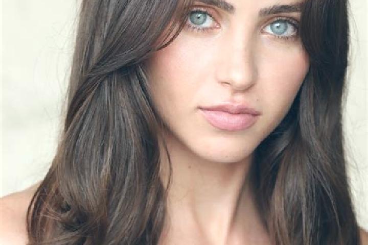 Hannah, 30, a platinum blonde green-eyed middle eastern companion based in Chelsea. Offering Dinner Date, Couples, Duos. Available for incall and outcall, da...