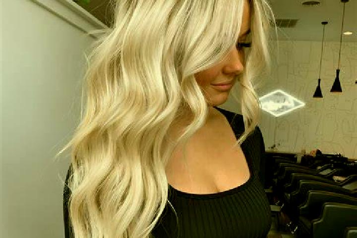 Hannah, 39, a brunette grey-eyed slavic companion based in Jau. Offering Striptease, Domination, 69, CIM, Tantra. Available for incall and outcall, day and e...