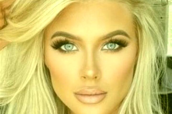 Harper, 26, a red green-eyed mixed companion based in Forstviertel. Offering Roleplay, Overnight, 69, Party Girl. Available for incall and outcall, overnight...