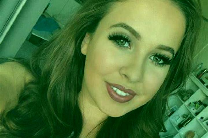 Hazel, 23, a brunette blue-eyed indian companion based in Tredegar. Offering Couples, GFE, Duos, CIM. Available for incall and outcall, overnight bookings av...