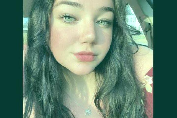 Hazel, 27 — Escort in Sant Onofrio, Italy