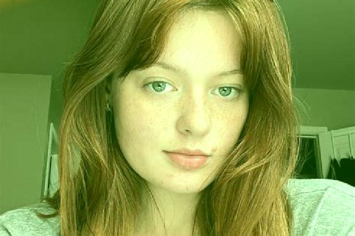 Hazel, 35, a auburn blue-eyed mixed companion based in Loitzendorf. Offering Fetish, Tantra, Roleplay. Available for incall and outcall, overnight bookings a...