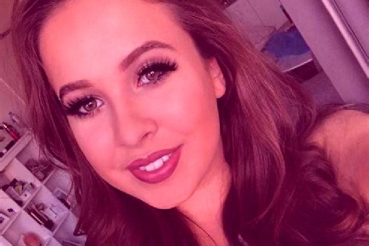 Hazel, 39, a black hazel-eyed middle eastern companion based in An Nasr. Offering Overnight, Tantra, Roleplay, GFE, Duos. Available for incall and outcall, d...