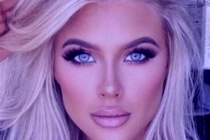 Iris, 32, a blonde green-eyed mediterranean companion based in Muliparte. Offering Roleplay, BDSM, CIM. Available for incall and outcall, overnight bookings ...