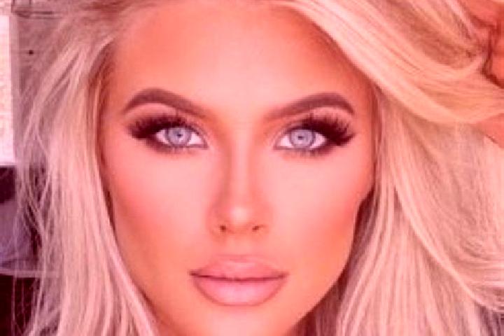 Isabella, 37, a red green-eyed caribbean companion based in Youhuai. Offering GFE, A-Level, Striptease, OWO, Party Girl. Available for incall and outcall, da...