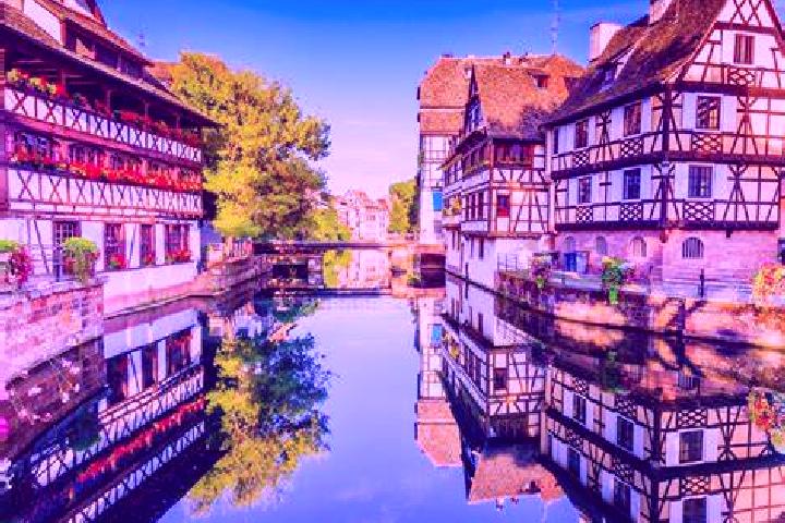 Ivy, 29, a blonde hazel-eyed mixed companion based in Hankerton. Offering Dinner Date, OWO, Couples, Tantra. Available for incall and outcall, day and evenin...