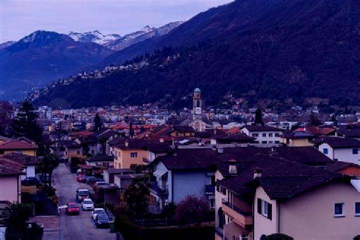 Jade, 28, a red hazel-eyed mixed companion based in Andijk. Offering Domination, 69, Fetish, Massage. Available for incall and outcall, overnight bookings av...