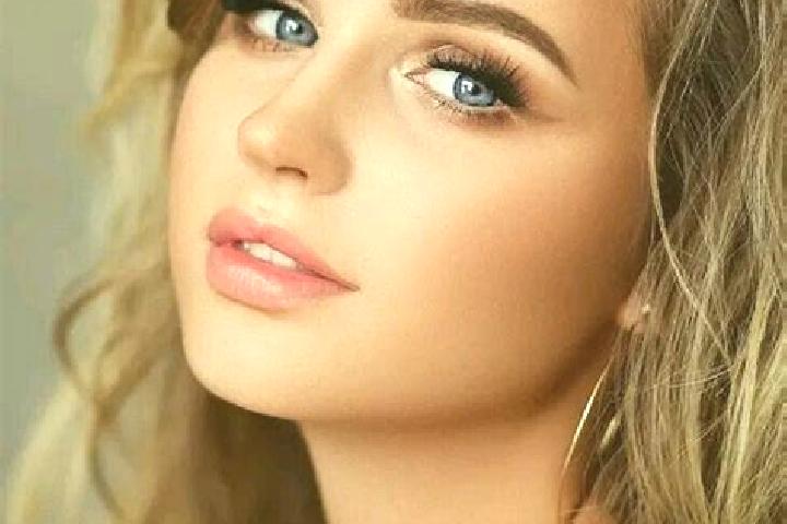 Kinsley, 36, a black blue-eyed mixed companion based in Valmala. Offering Massage, Party Girl, CIM, Duos. Available for incall and outcall, overnight booking...