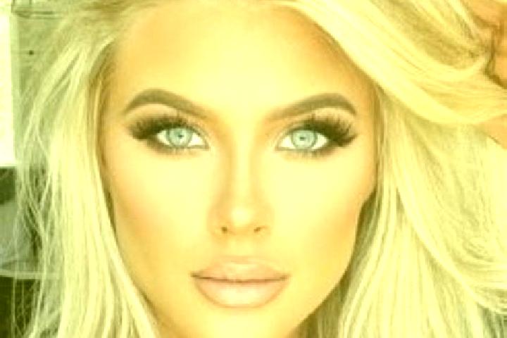 Lily, 30, a red blue-eyed middle eastern companion based in San Andres Zabache. Offering Erotic Massage, Fetish, Massage. Available for incall and outcall, d...