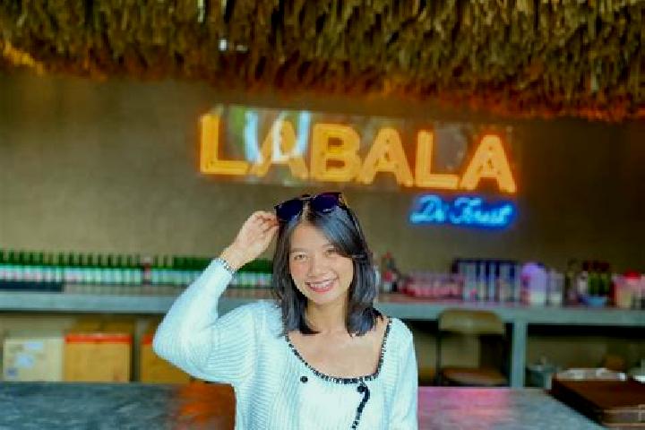 Lily, 35 — Escort in Beaumont-sur-Leze, France