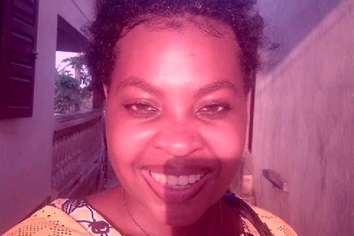 Lucy, 24, a platinum blonde amber-eyed indian companion based in Vendome. Offering Erotic Massage, 69, OWO, Domination, Deep French Kissing. Available for in...
