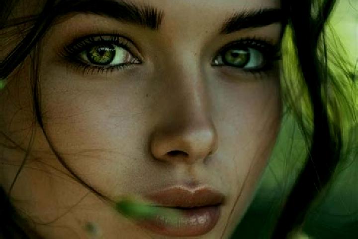 Lucy, 29, a auburn dark-eyed middle eastern companion based in Throgs Neck. Offering Party Girl, Dinner Date, Prostate Massage, Girlfriend Experience. Availa...