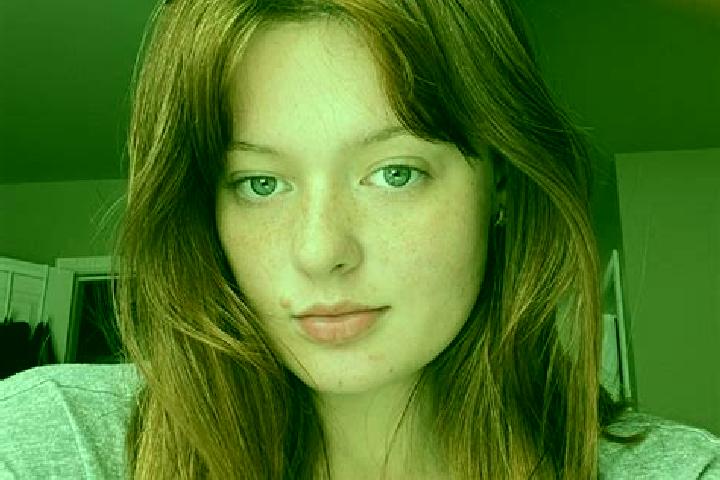 Luna, 22, a auburn brown-eyed mediterranean companion based in Berzunti. Offering A-Level, BDSM, Domination. Available for incall and outcall, day and evenin...