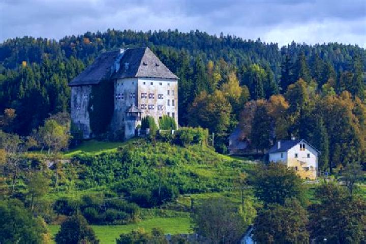 Luna, 25 — Escort in Zindah Jan, Afghanistan