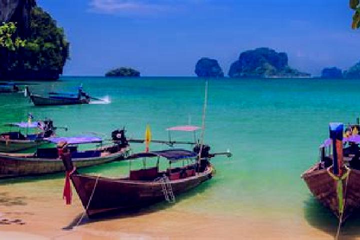 Luna, 27 — Escort in Ban Mae Thalop, Thailand