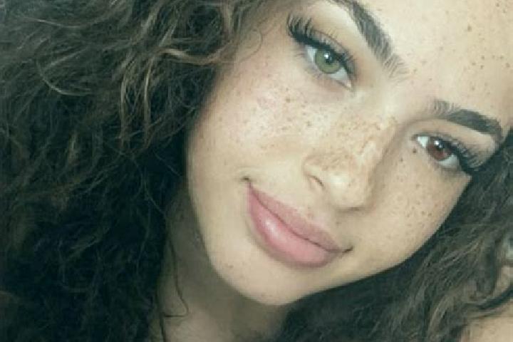 Luna, 33, a auburn green-eyed caucasian companion based in Chittayankottai. Offering Couples, 69, Dinner Date. Available for incall and outcall, day and even...