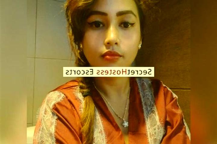 Luna, 39 — Escort in Congrier, France