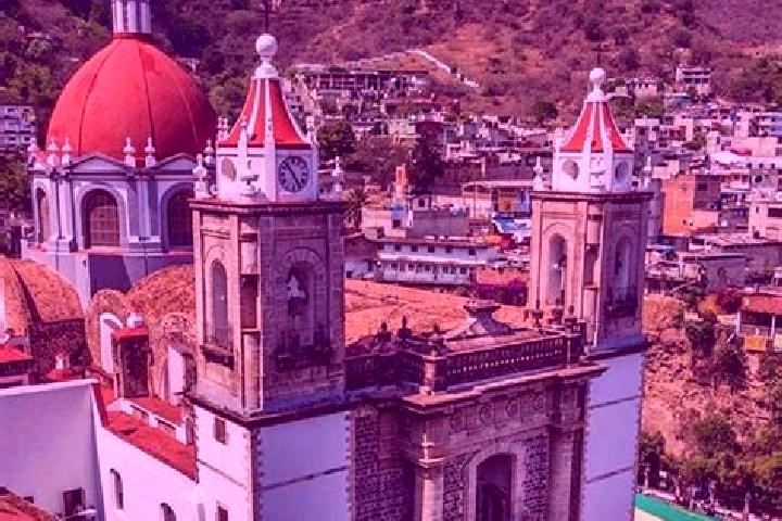 Maya, 26 — Escort in Zirany, Slovakia