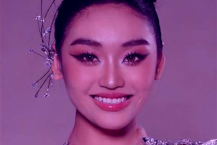 Mila, 24 — Escort in El Salto de Espejo, Mexico