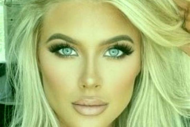 Mila, 32, a auburn hazel-eyed indian companion based in Amstetten. Offering A-Level, Fetish, CIM, Domination. Available for incall and outcall, day and eveni...