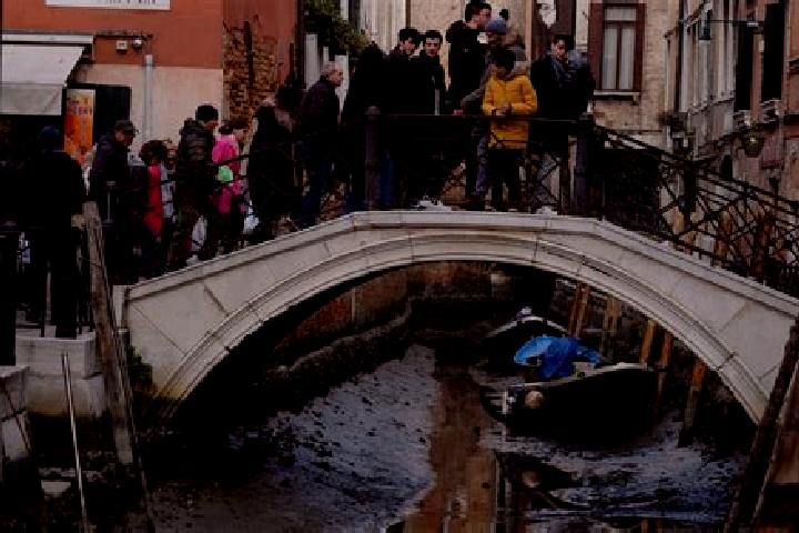 Naomi, 25 — Escort in Lnare, Czech Republic