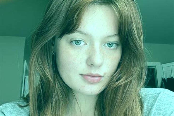 Natalie, 20, a red grey-eyed mediterranean companion based in Gravigny. Offering Tantra, Girlfriend Experience, Duos, Couples. Available for incall and outca...