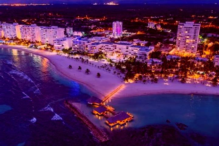 Natalie, 30 — Escort in Loveland, United States