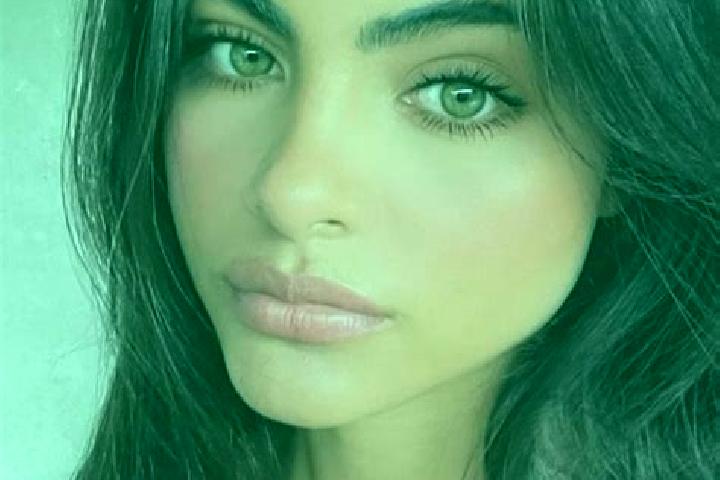 Natalie, 31, a chestnut dark-eyed caucasian companion based in Adamas. Offering Dinner Date, A-Level, BDSM. Available for incall and outcall, overnight booki...