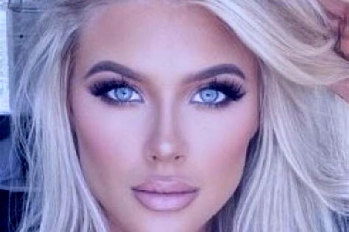 Nora, 37, a chestnut green-eyed indian companion based in Saint Bonaventure. Offering A-Level, Party Girl, Duos, Erotic Massage. Available for incall and out...
