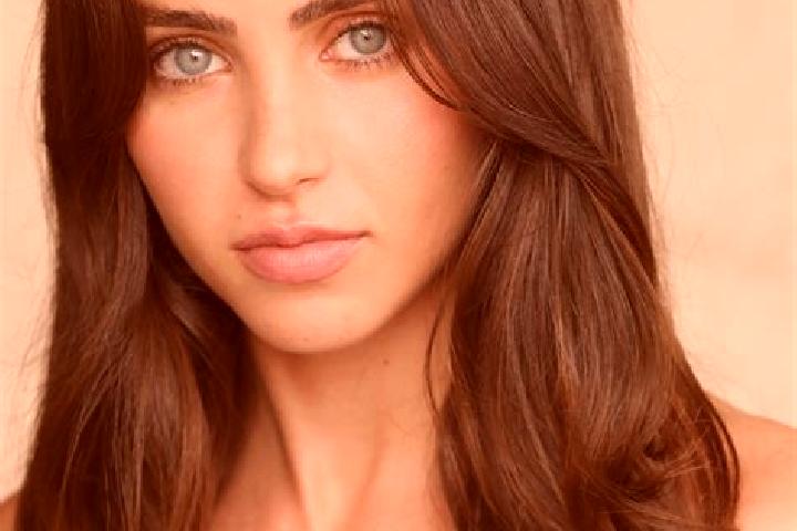 Nova, 33, a dark blonde hazel-eyed ebony companion based in Maloco. Offering Party Girl, A-Level. Available for incall and outcall, day and evening dates.