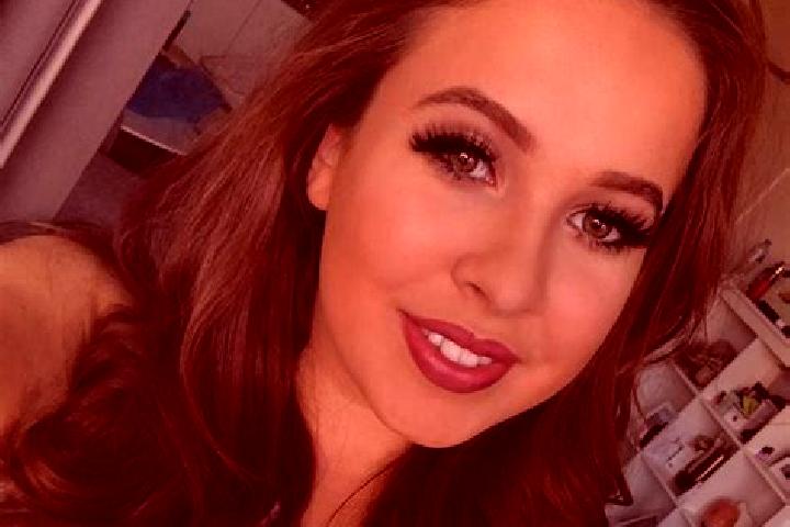Olivia, 25, a red dark-eyed mixed companion based in Banks. Offering Duos, OWO, Overnight, Prostate Massage. Available for incall and outcall, overnight book...