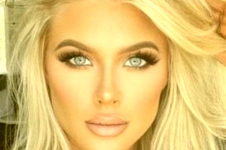 Penelope, 29, a chestnut dark-eyed indian companion based in Anna Valley. Offering BDSM, CIM, Deep French Kissing, Domination, Girlfriend Experience. Availab...