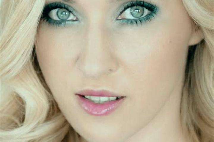 Penelope, 32, a chestnut blue-eyed ebony companion based in Lyubytino. Offering OWO, A-Level, Overnight, Domination. Available for incall and outcall, overni...