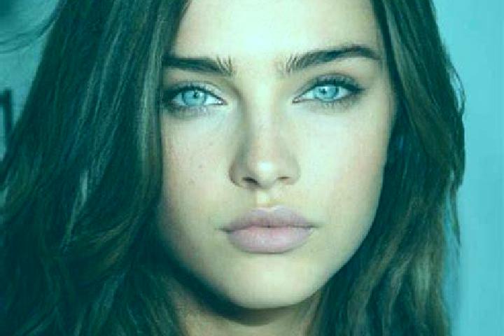 Penelope, 34 — Escort in Olivia, Mauritius