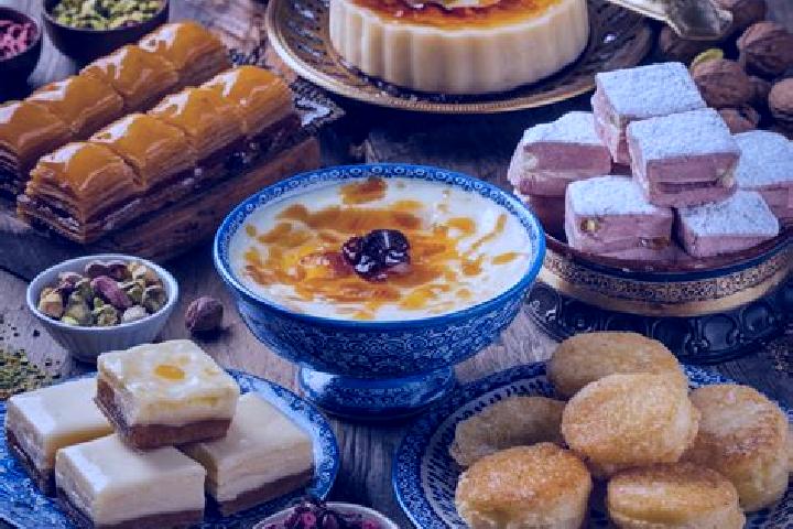Penelope, 36 — Escort in Tambakan, Indonesia