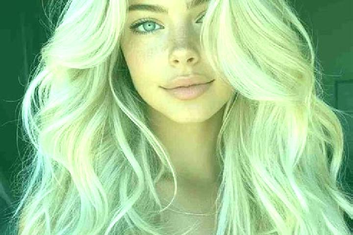Piper, 39, a platinum blonde grey-eyed caribbean companion based in Adrada de Piron. Offering Massage, Tantra, Overnight. Available for incall and outcall, d...
