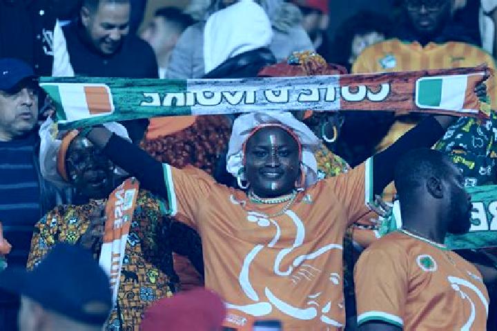 Rose, 35 — Escort in Gierloz, Poland
