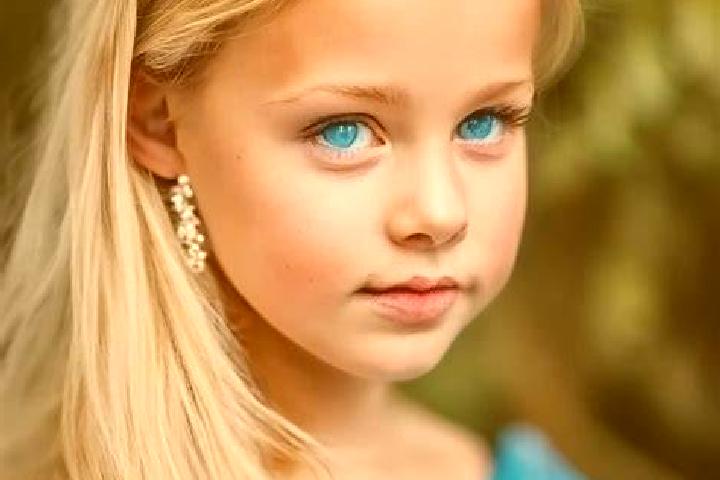 Rose, 36, a brunette grey-eyed mixed companion based in Inishcrone. Offering BDSM, Fetish, Overnight, Prostate Massage. Available for incall and outcall, ove...