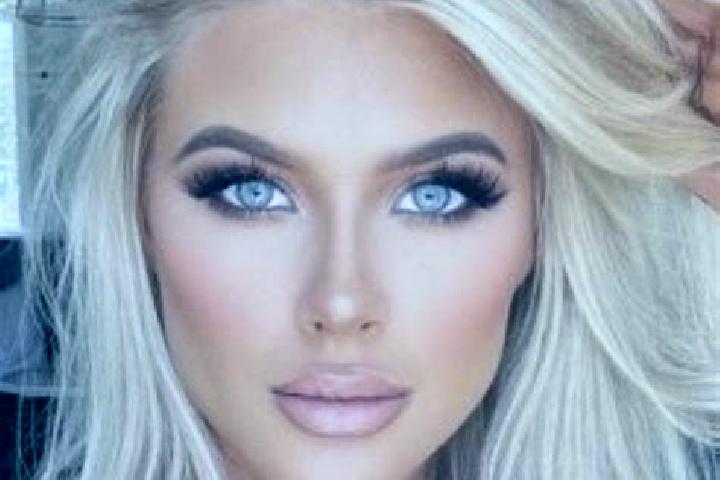 Ruby, 23, a brunette amber-eyed middle eastern companion based in Palmira Centro. Offering Couples, Party Girl, Tantra. Available for incall and outcall, day...